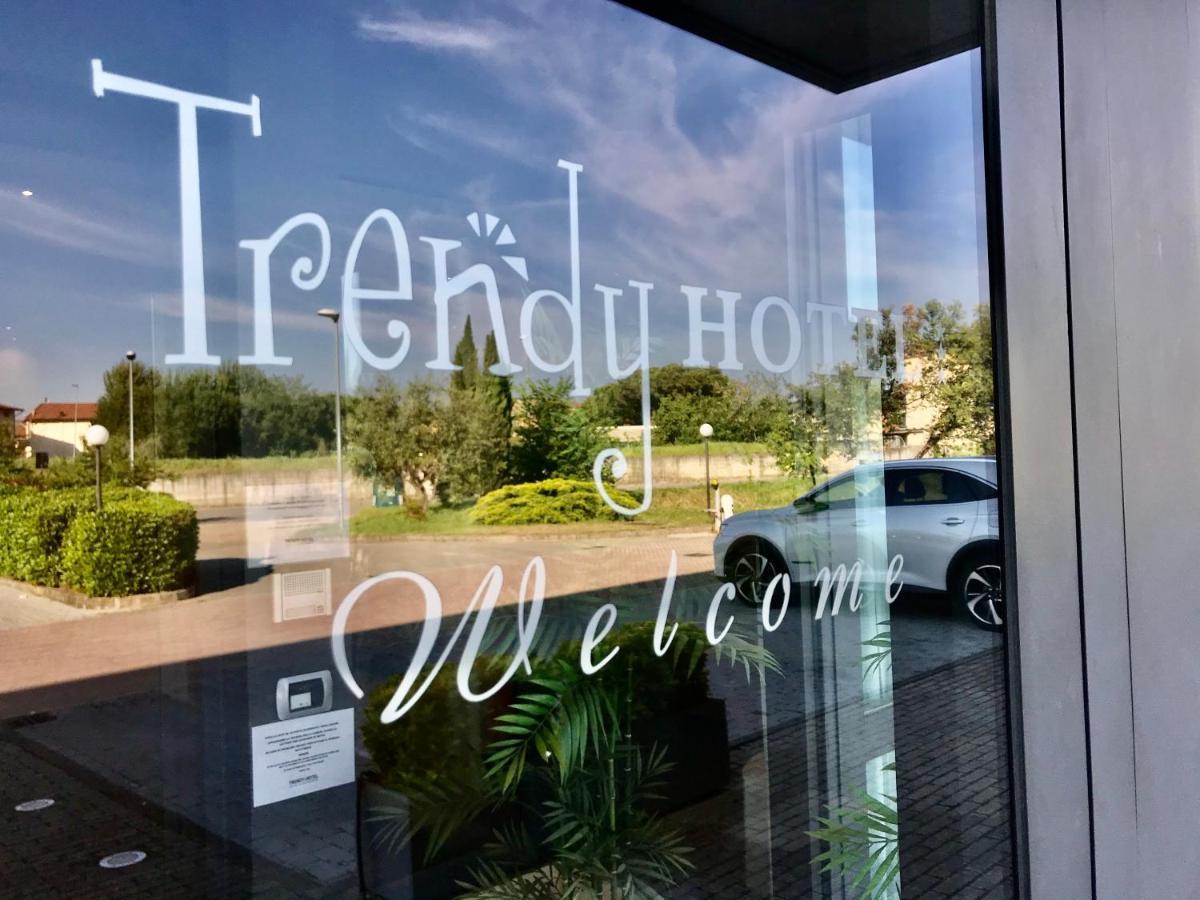 Hotel Ristorante Trendy Πράτο Εξωτερικό φωτογραφία